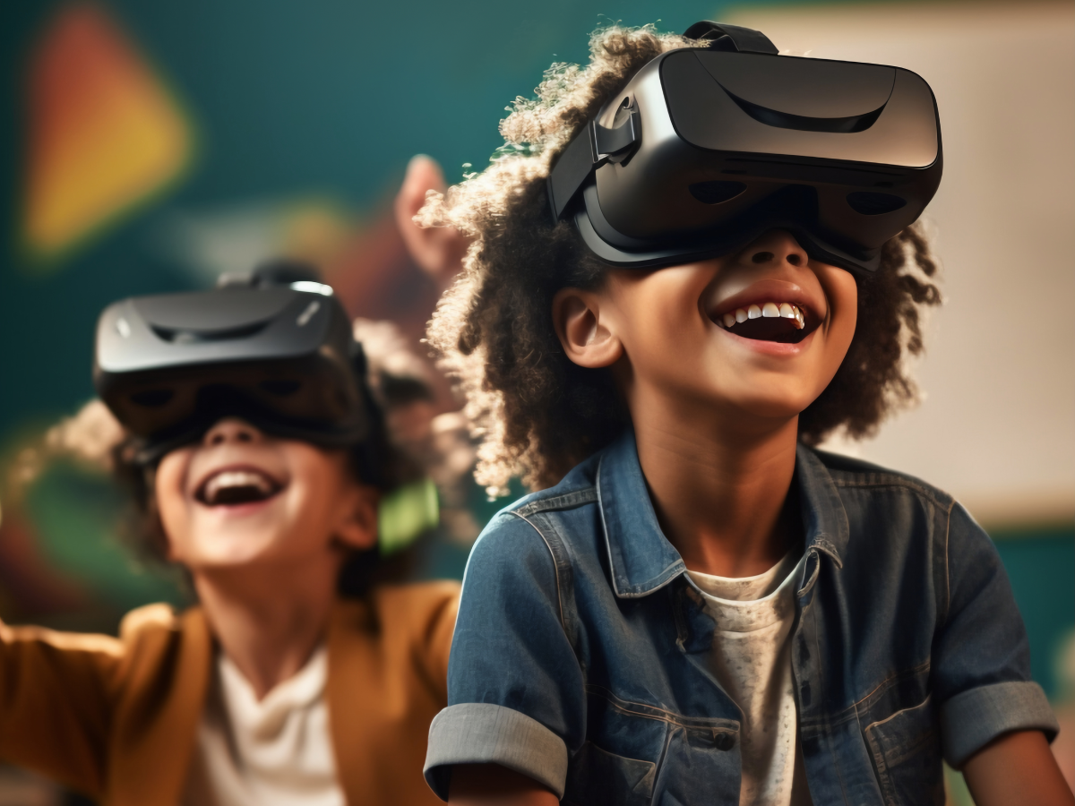 Exploring Relations Between Unique Patient Characteristics and Virtual Reality Immersion Level on Anxiety and Pain in Patients Undergoing Venipuncture: Secondary Analysis of a Randomized Control Trial