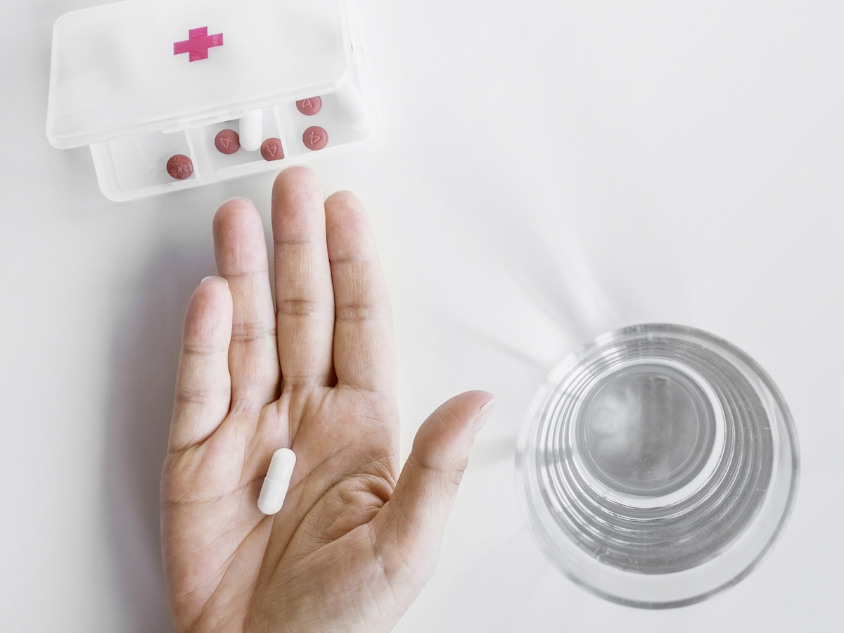 Perception of Medication Safety–Related Behaviors Among Different Age Groups: Web-Based Cross-Sectional Study