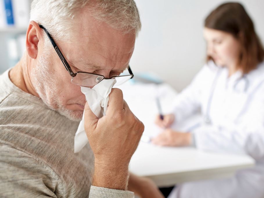 Allergische Rhinitis: Intranasale Fixkombination verbessert nasale und okuläre Symptome