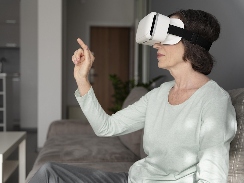 Effectiveness of Technological Interventions for Older Adults With Parkinson Disease: Systematic Review
