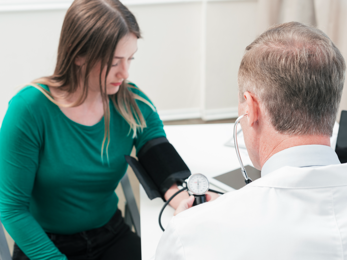Predictive Models for Sustained, Uncontrolled Hypertension and Hypertensive Crisis Based on Electronic Health Record Data: Algorithm Development and Validation