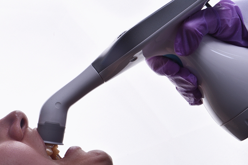 Clinical assessment of dental color during dehydration and rehydration by various dental photography techniques