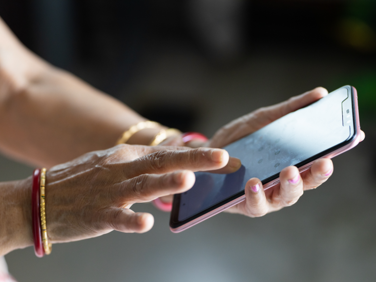Cognitive Training Mobile Apps for Older Adults With Cognitive Impairment: App Store Search and Quality Evaluation