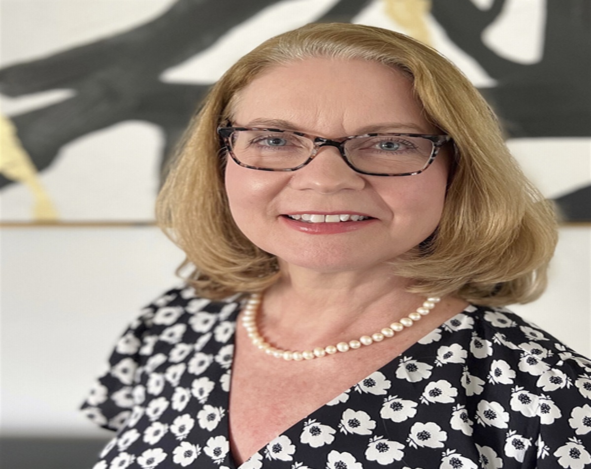 2023 GEOFFREY G. EICHHOLZ SCIENCE TEACHER AWARD: Presented to: ANN MARIE DUBICK: By the Health Physics Society July 2023